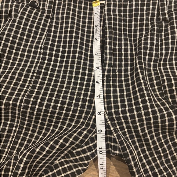 Anthropologie Black and White Essential Slim. XS - Picture 8 of 9